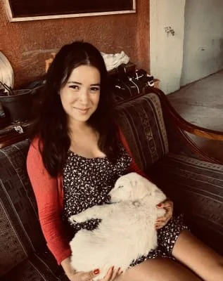 Sitter Profile Image: Maria Fernanda 
