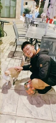 Sitter Profile Image: Deng-Li 