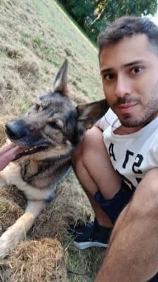 Sitter Profile Image: Luis Camilo 