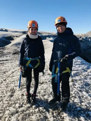 Sitter Profile Image: Thi Tuong & Thanh Tam 