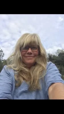 Sitter Profile Image: Sally Ann Taylor 