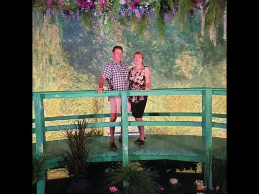 Sitter Profile Image: Vicki Davis & Richard 