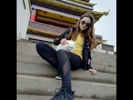 Sitter Profile Image: Timea 