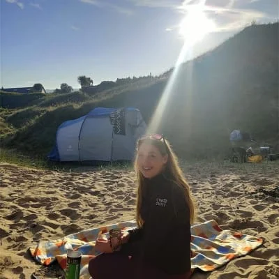Sitter Profile Image: Orla 