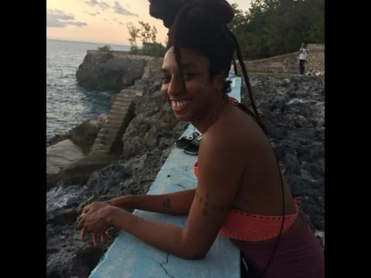 Sitter Profile Image: Nevline 