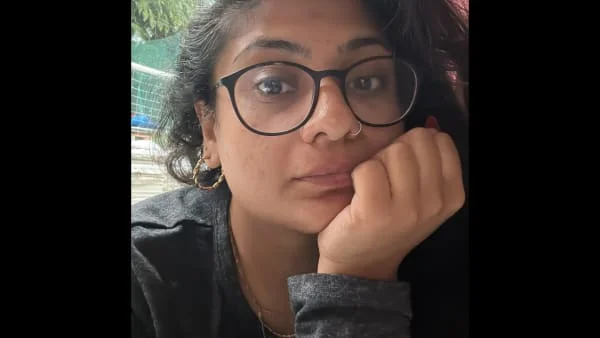 Sitter Profile Image: Hareem 