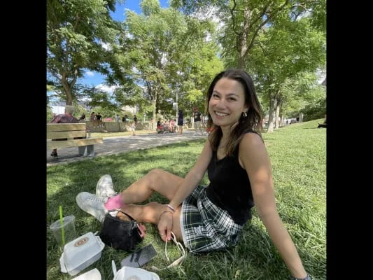 Sitter Profile Image: Chloe 