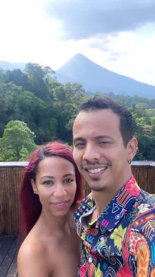 Sitter Profile Image: Minova & Jimmy 
