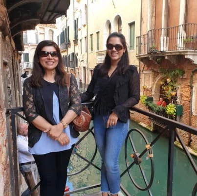 Sitter Profile Image: Fizza & Ghazala 