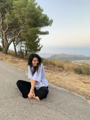 Sitter Profile Image: Gülsen 