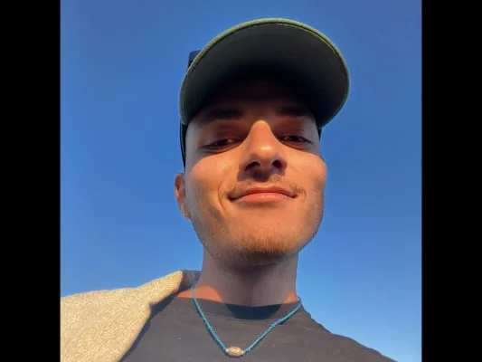 Sitter Profile Image: Neo 