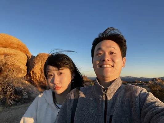 Sitter Profile Image: Yihuang & Yixuan 