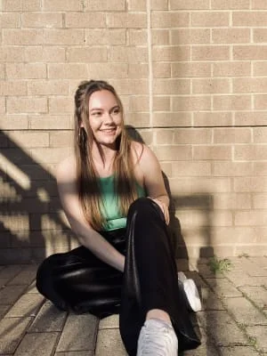 Sitter Profile Image: Angelika 