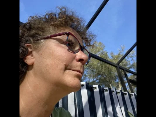 Sitter Profile Image: Eileen 