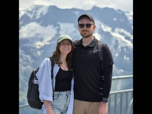 Sitter Profile Image: Luke & Anna 