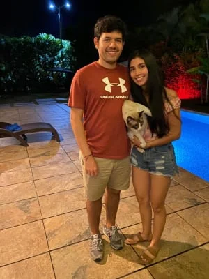 Sitter Profile Image: Alejandro & Maria Jose 