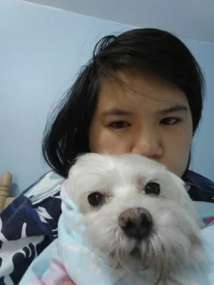 Sitter Profile Image: JinYee 