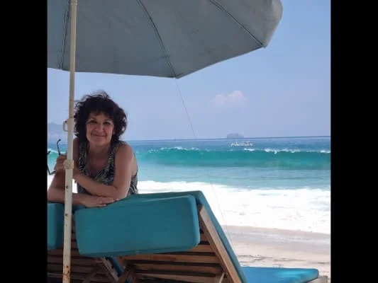 Sitter Profile Image: Shirin 