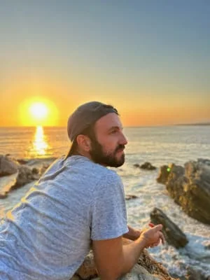 Sitter Profile Image: Ashur 