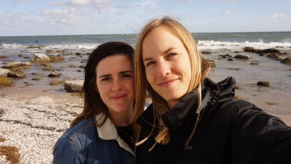 Sitter Profile Image: Catarina & Christina 