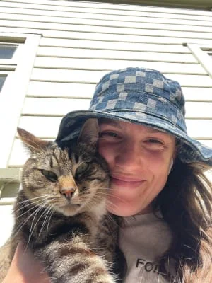 Sitter Profile Image: Francesca & Lola 