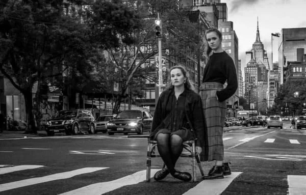 Sitter Profile Image: Laura & Claire 