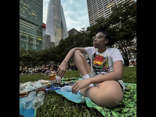 Sitter Profile Image: Shawnacee 