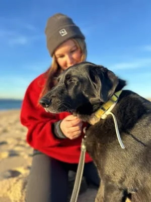 Sitter Profile Image: Hanna & Larnia 