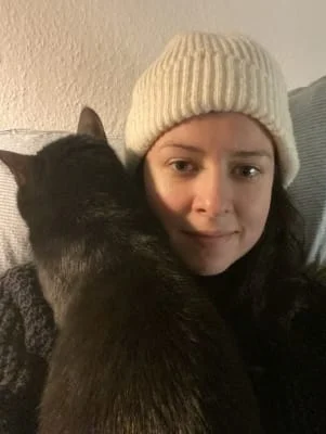 Sitter Profile Image: Athene & Freya 