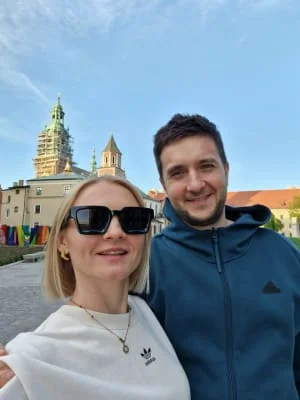 Sitter Profile Image: Vera & Uladzimir 
