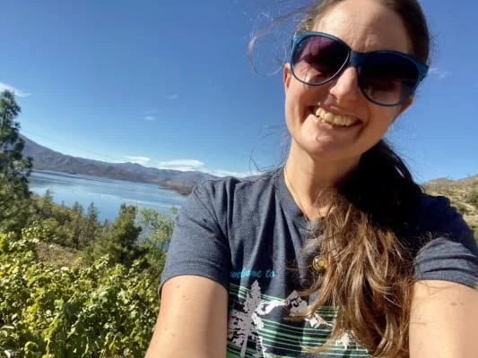 Sitter Profile Image: April Ruth 