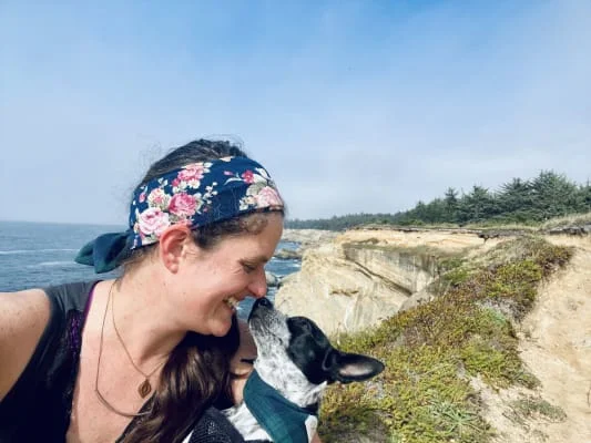 Sitter Profile Image: April Ruth 
