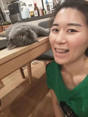 Sitter Profile Image: Tingting 