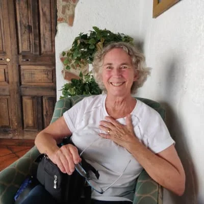 Sitter Profile Image: Margaret & Paul Scott 