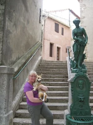 Sitter Profile Image: Glenise 