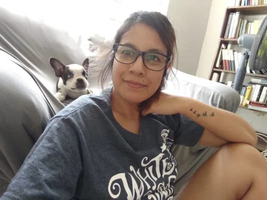 Sitter Profile Image: Olimpia 