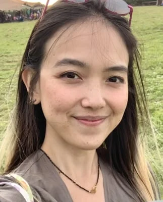 Sitter Profile Image: Nicha 