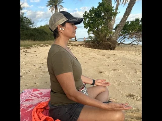 Sitter Profile Image: Gina 