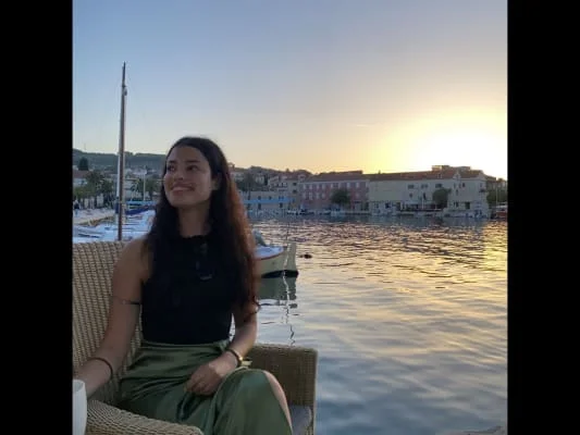 Sitter Profile Image: Hajar 