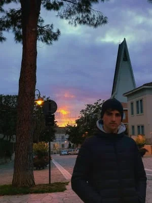Sitter Profile Image: Juan Pablo 