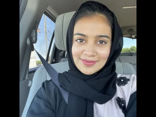 Sitter Profile Image: Tasnim 