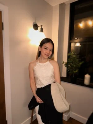 Sitter Profile Image: Nicha 