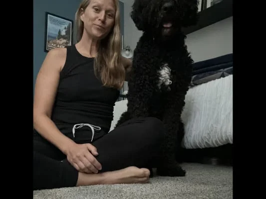 Sitter Profile Image: Hilary 