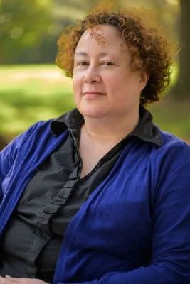 Sitter Profile Image: Bess 