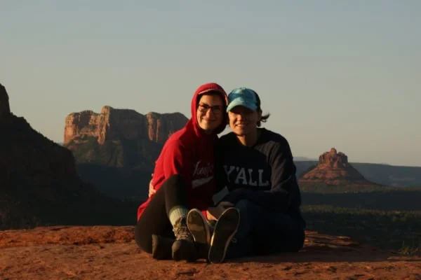 Sitter Profile Image: Katie & Melissa 