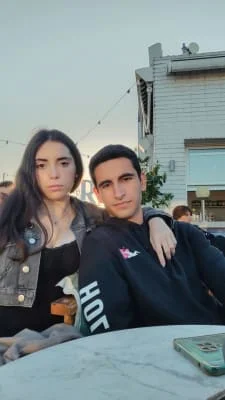 Sitter Profile Image: Iker & Alicia 