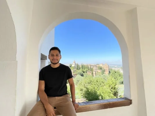 Sitter Profile Image: Juan Lopez 