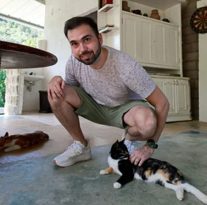 Sitter Profile Image: Matias Javier 