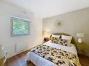 VILLENEUVE LES AVIGNON 30400 - Appartement