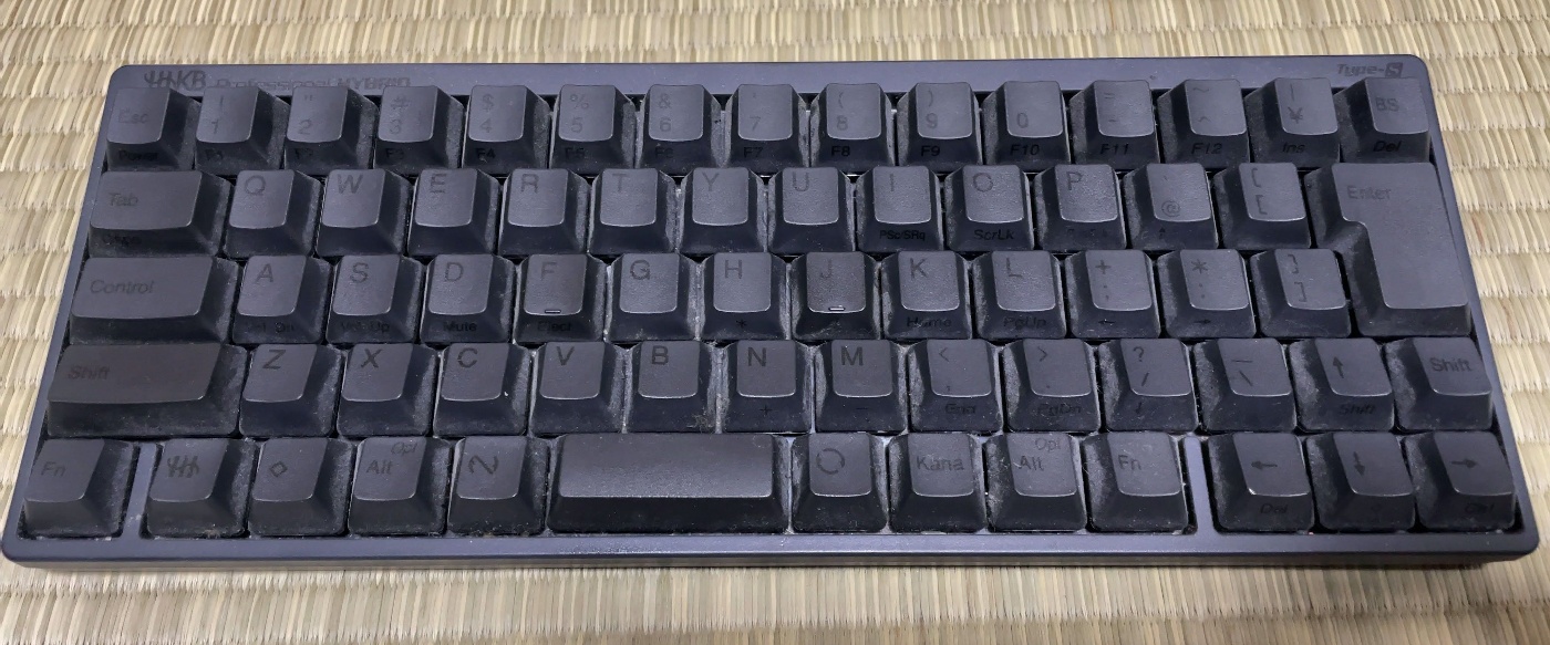 作業前のキーボード